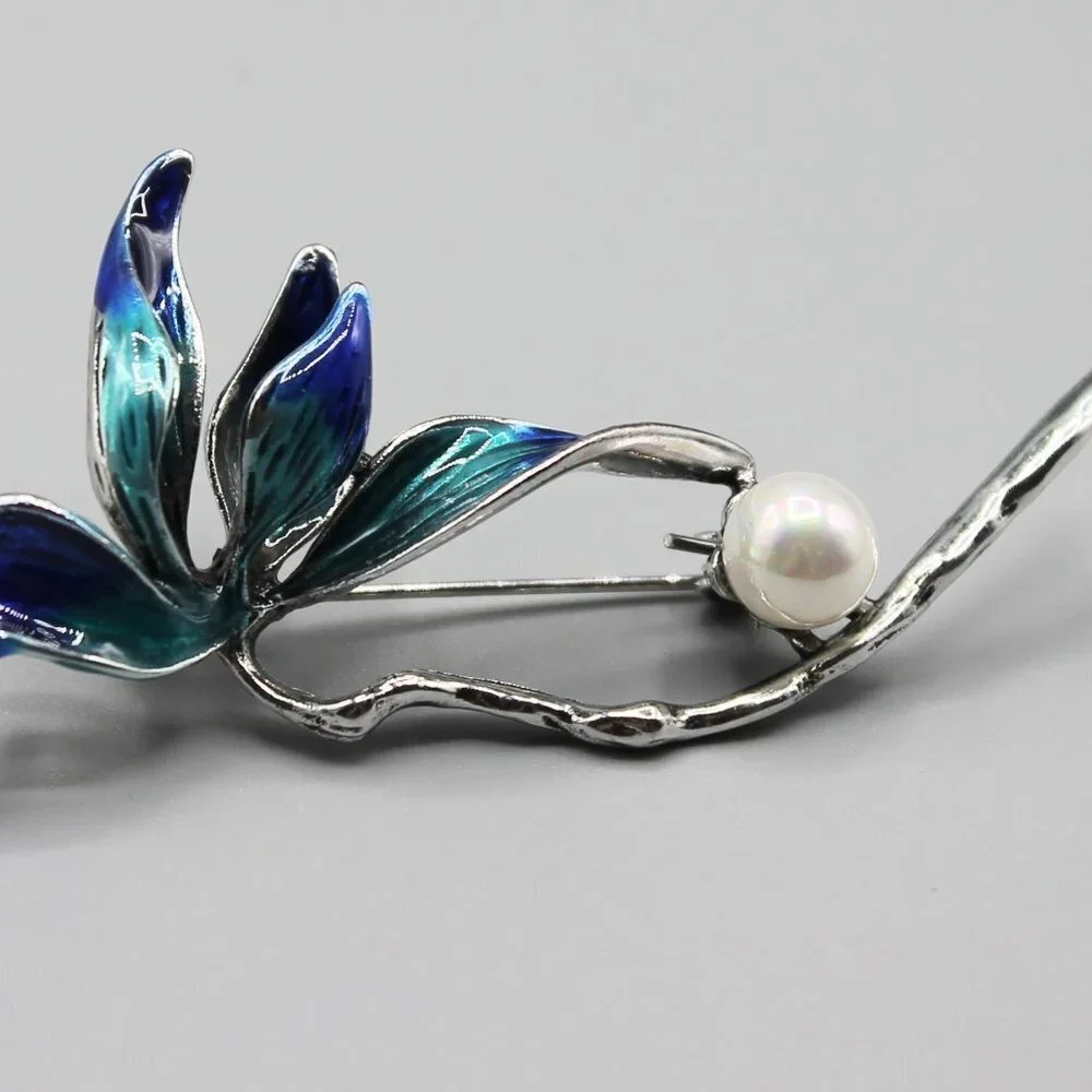 Lotus flower blue pin brooch jewelry fashion white pearl beautiful elegant